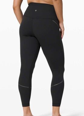 Lululemon Size 2 Align HR Tight 25” Black Gold Trim